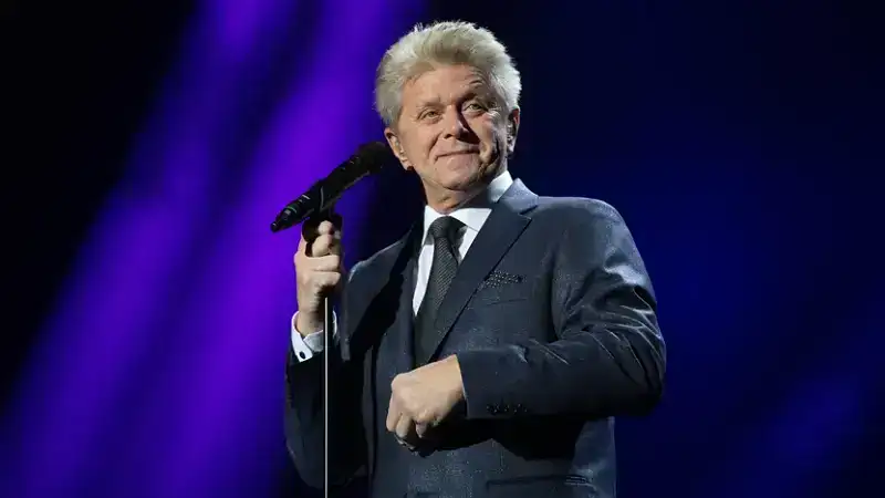 Peter Cetera: Net Worth, Life, and Musical Legacy